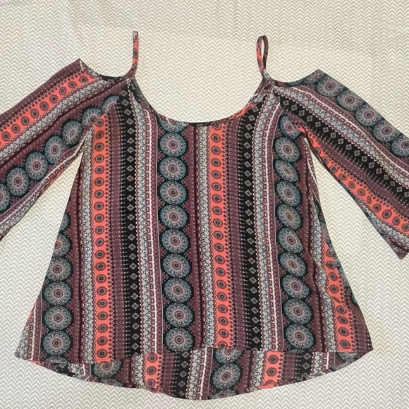 Boho Chic Patterned Blouse‎ - Picture 3 of 4